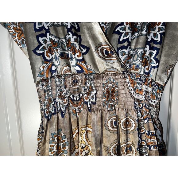 Bucketlist Spring Summer V Neck Paisley Dress--Women's Large--Ruched Waist - Picture 4 of 12